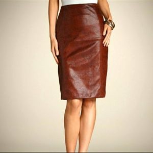Chico's Textured Faux Snakeskin Animal Pencil Skirt Rich Mahogany Size 1 or M